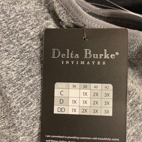 ❤️NEW!!!❤️ Delta Burke Intimate 3 pack Seamless Bra with removable pads. - Picture 7 of 10